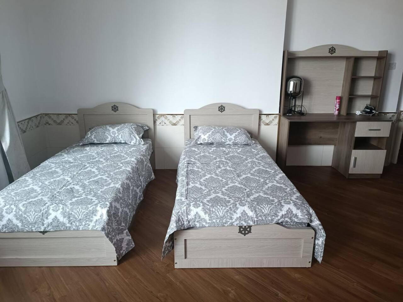 شقة كبيرة وفخمة Large And Luxury Two Bedroom アジュマーン エクステリア 写真